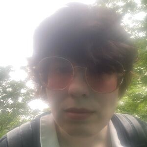 Meet your Posher, Astrid